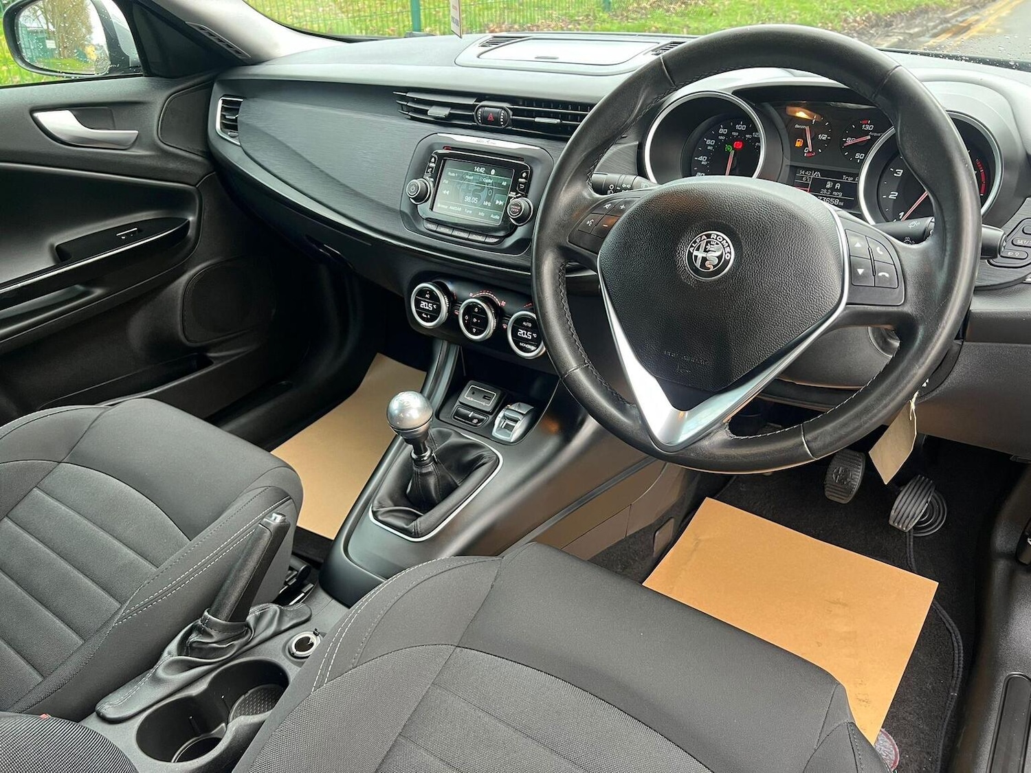 Used Alfa Romeo Giulietta 2016 for sale - 77796905: Photo 2