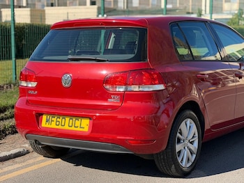 Used Volkswagen Golf 2010 for sale - 77921444: Photo