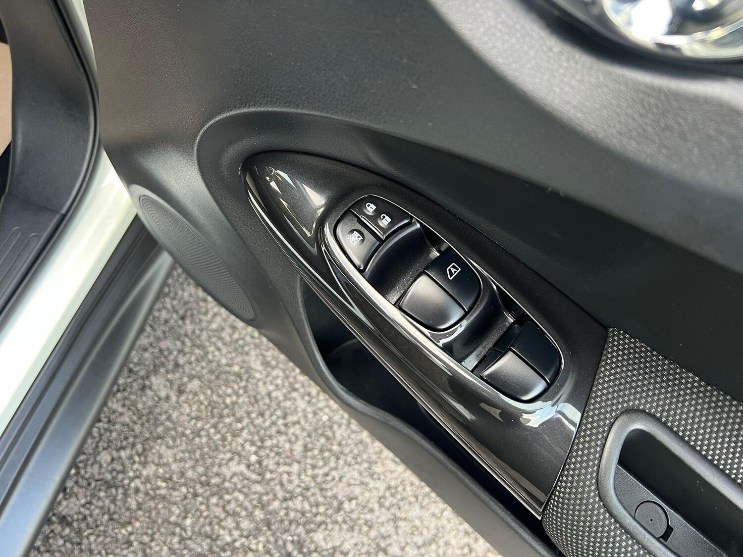 Used Nissan Juke 2017 for sale - 76786803: Photo 37