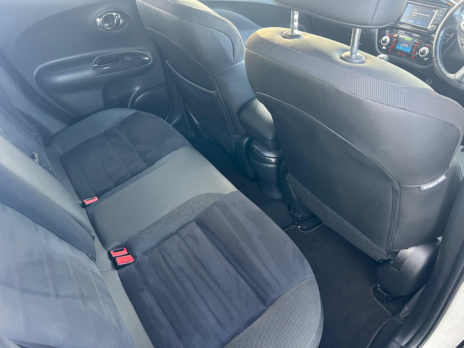 Used Nissan Juke 2017 for sale - 76786803: Photo 39