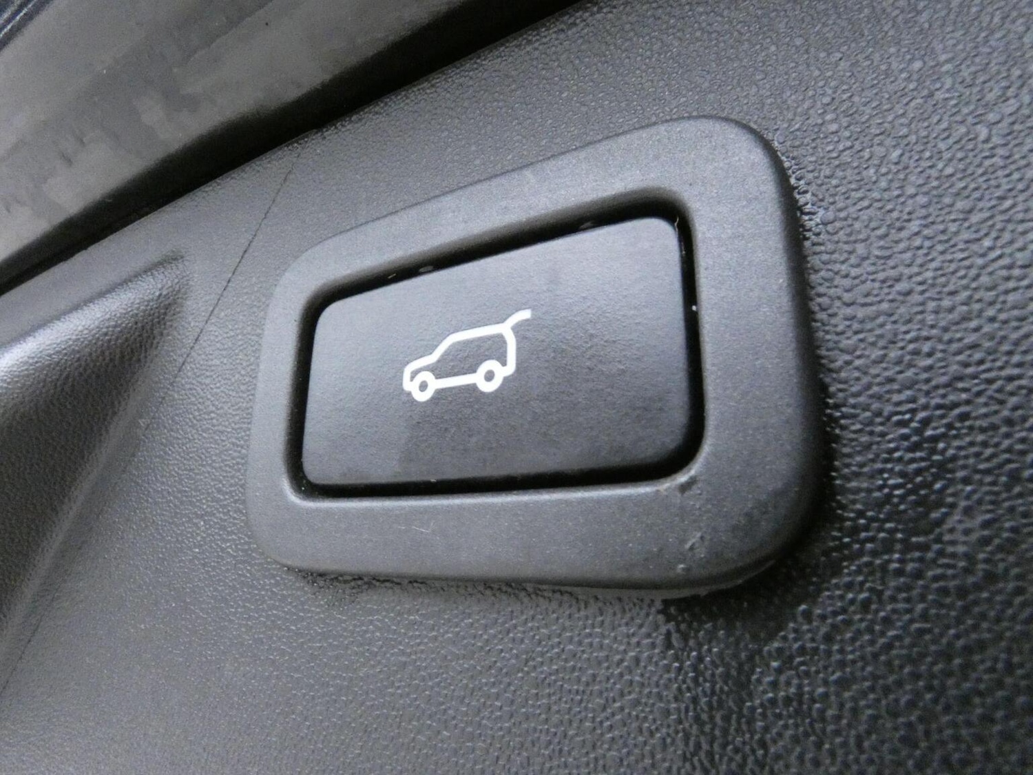 Used Land Rover Discovery Sport 2018 for sale - 77014879: Photo 25