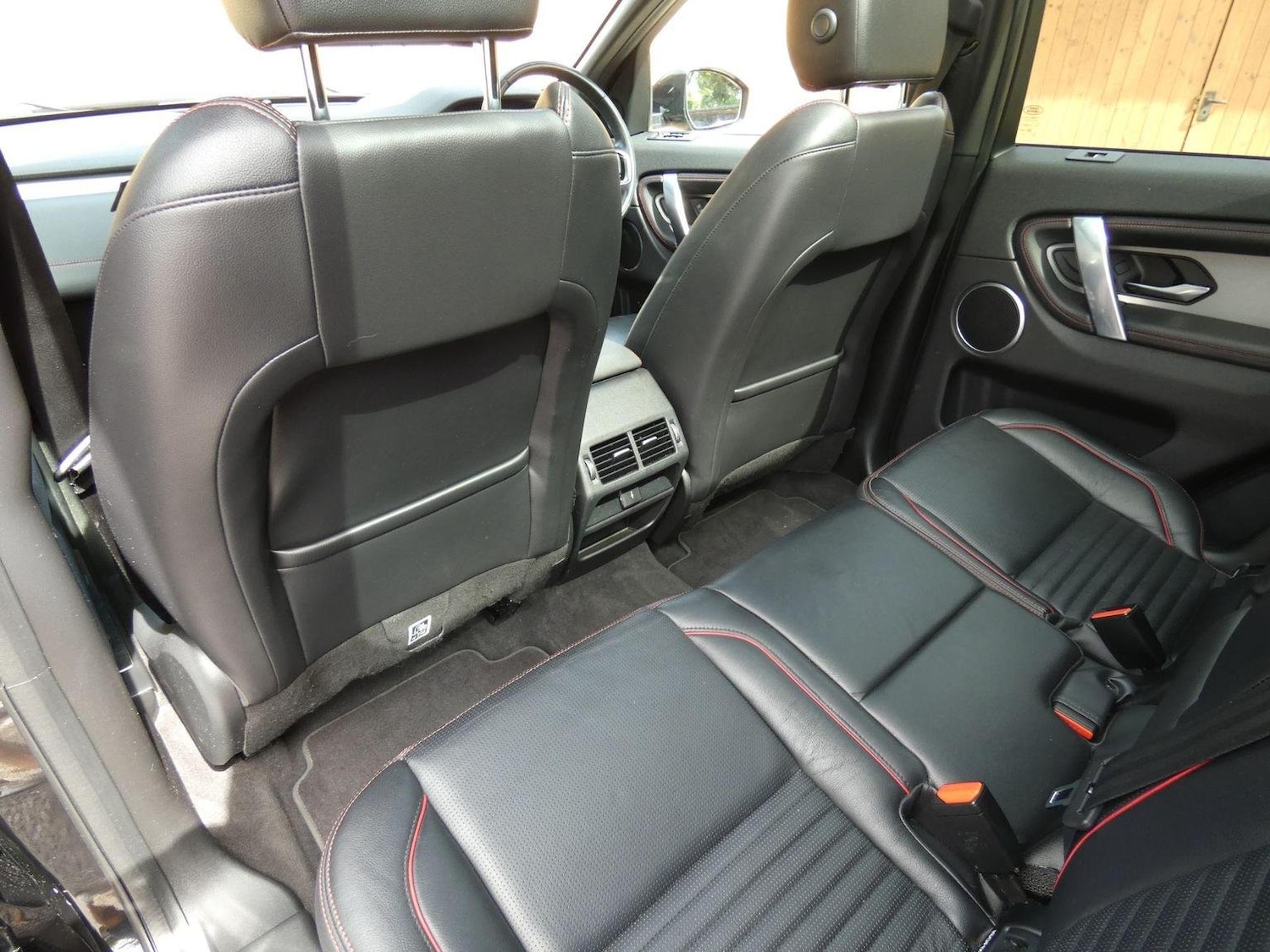 Used Land Rover Discovery Sport 2021 for sale - 77014888: Photo 32