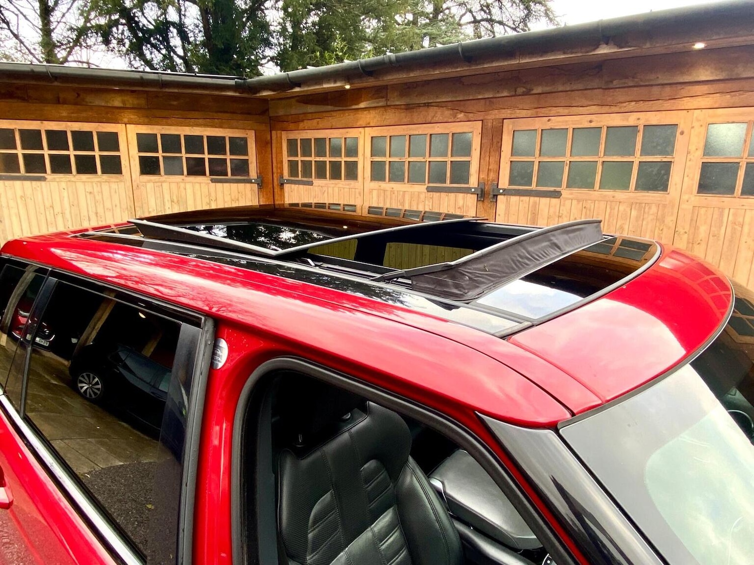 Used Land Rover Range Rover Sport 2014 for sale - 77635325: Photo 3