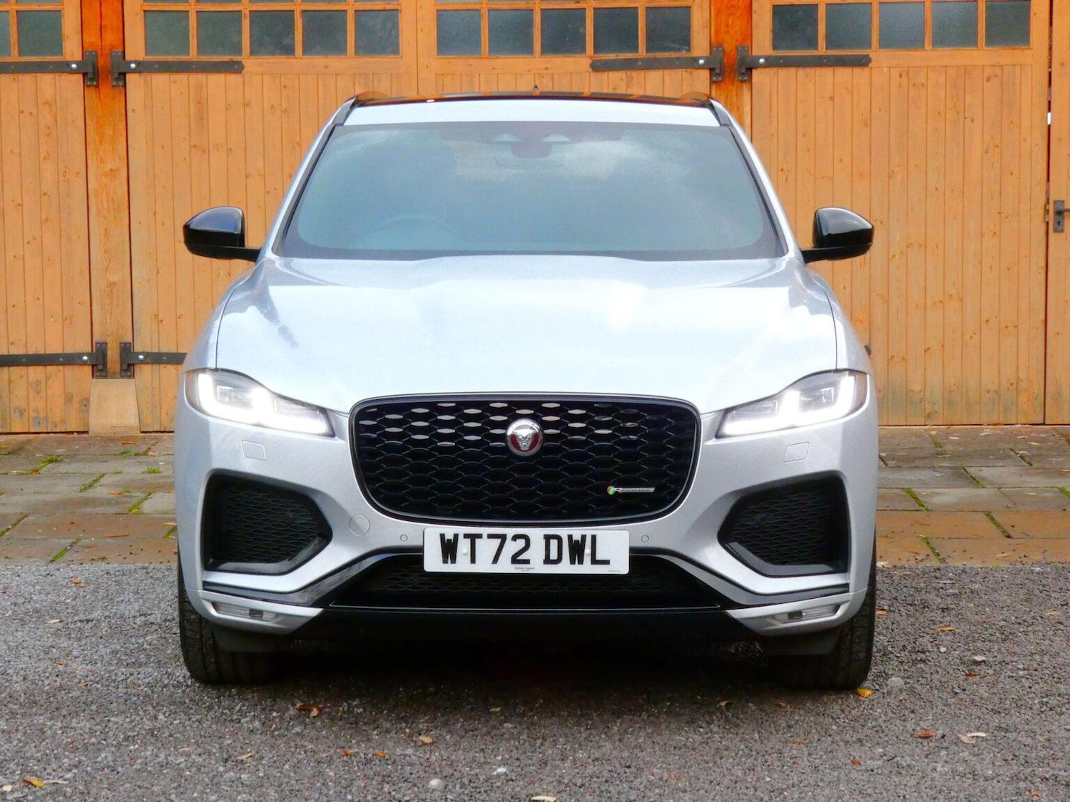 Used Jaguar F-Pace 2022 for sale - 76986803: Photo 3