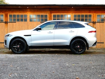 Used Jaguar F-Pace 2022 for sale - 76986803: Photo