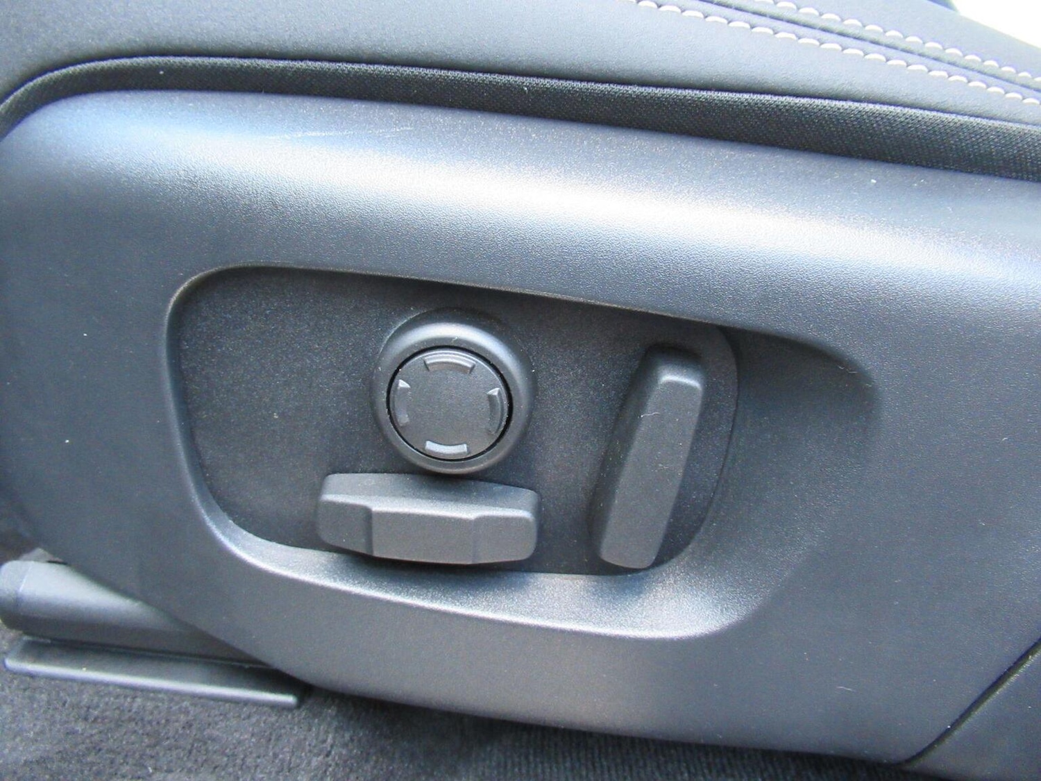 Used Land Rover Discovery Sport 2022 for sale - 76986760: Photo 36