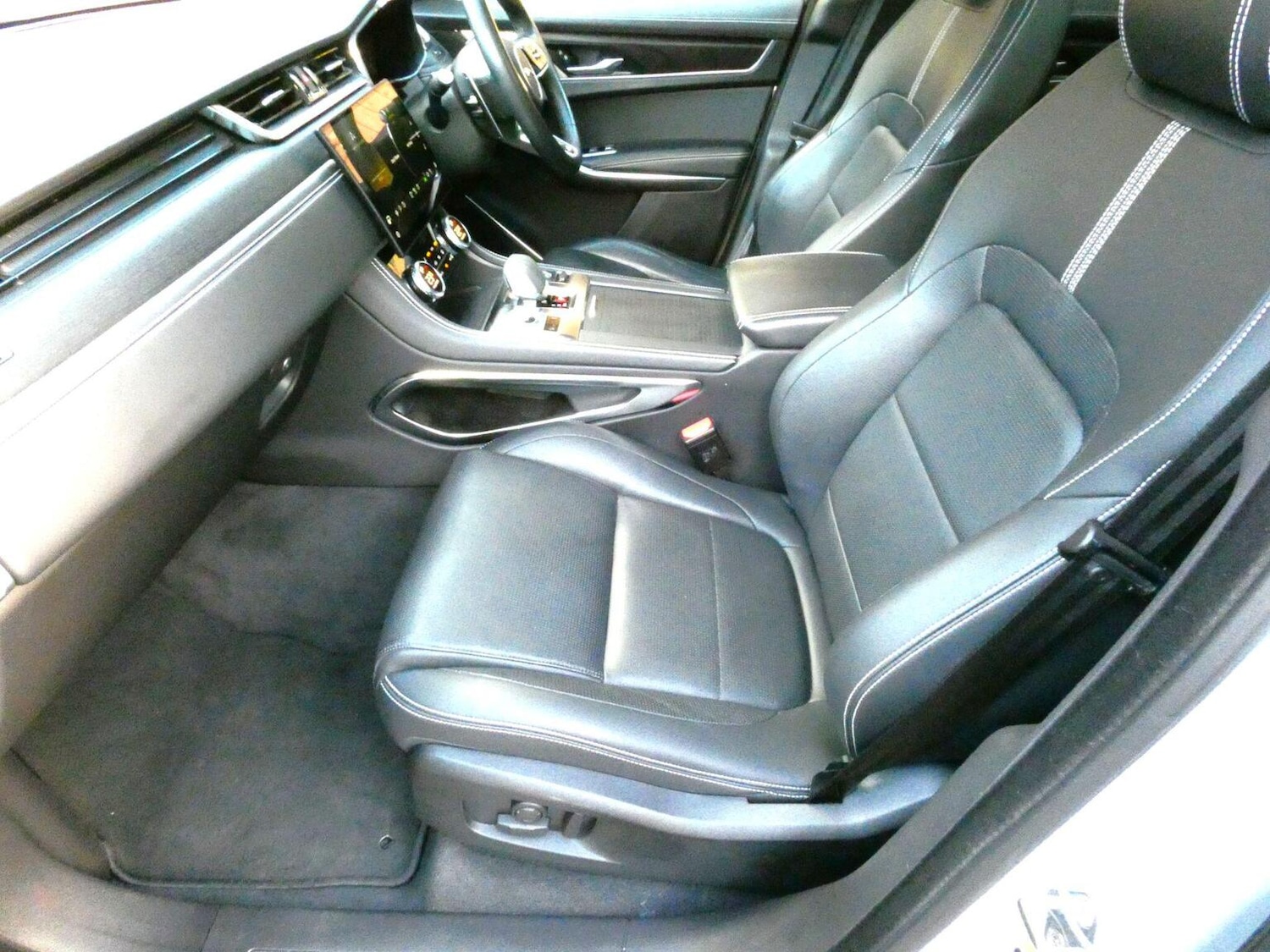 Used Jaguar F-Pace 2022 for sale - 77052998: Photo 13