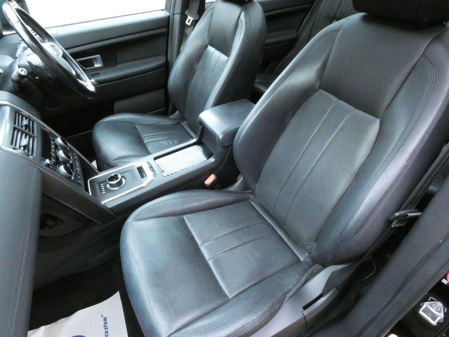 Used Land Rover Discovery Sport 2018 for sale - 77052992: Photo 11