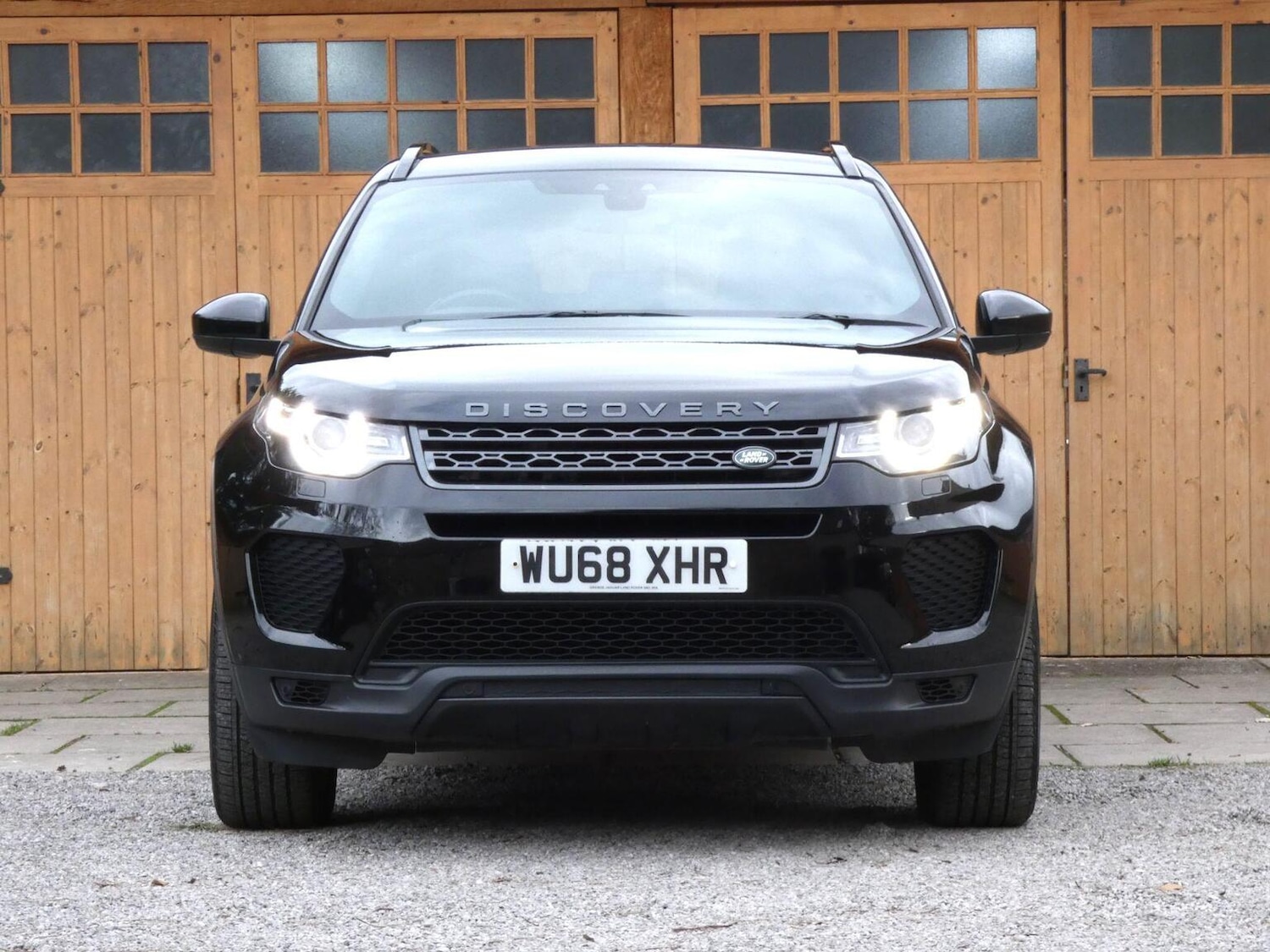 Used Land Rover Discovery Sport 2018 for sale - 77052992: Photo 3
