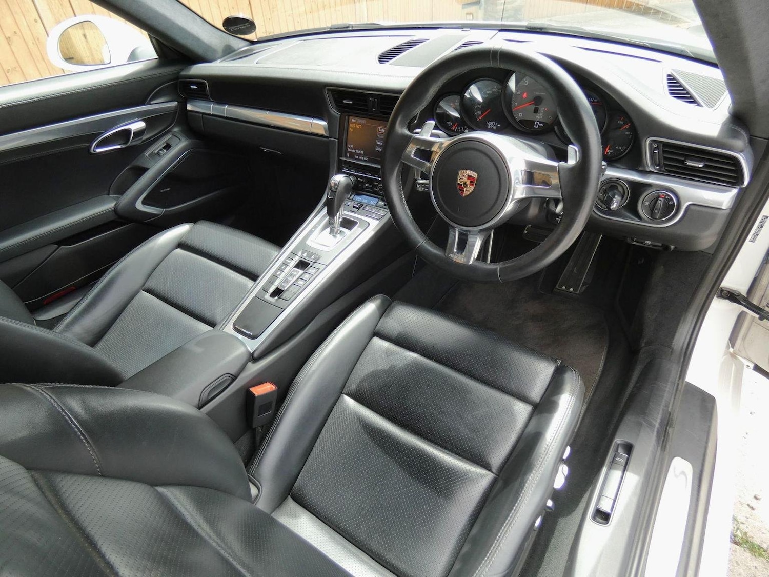 Used Porsche 911 2011 for sale - 77052989: Photo 16