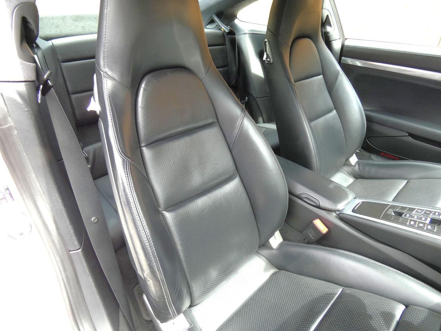 Used Porsche 911 2011 for sale - 77052989: Photo 18