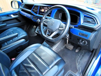 Used Volkswagen Caravelle 2021 for sale - 76986823: Photo