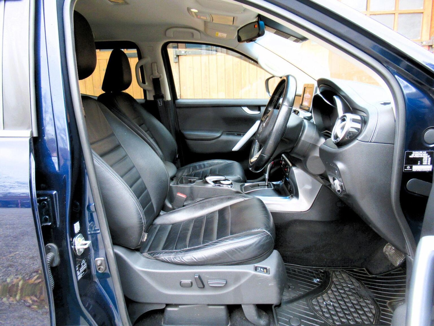 Used Mercedes-Benz X Class 2019 for sale - 77052991: Photo 11