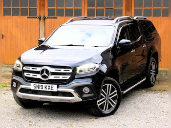 Used Mercedes-Benz X Class 2019 for sale - 77052991: Photo