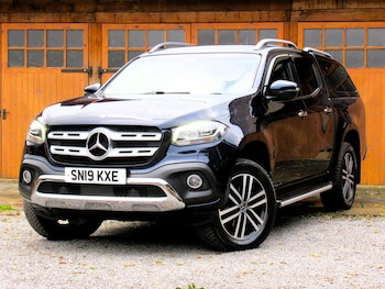 Used Mercedes-Benz X Class 2019 for sale - 77052991: Photo