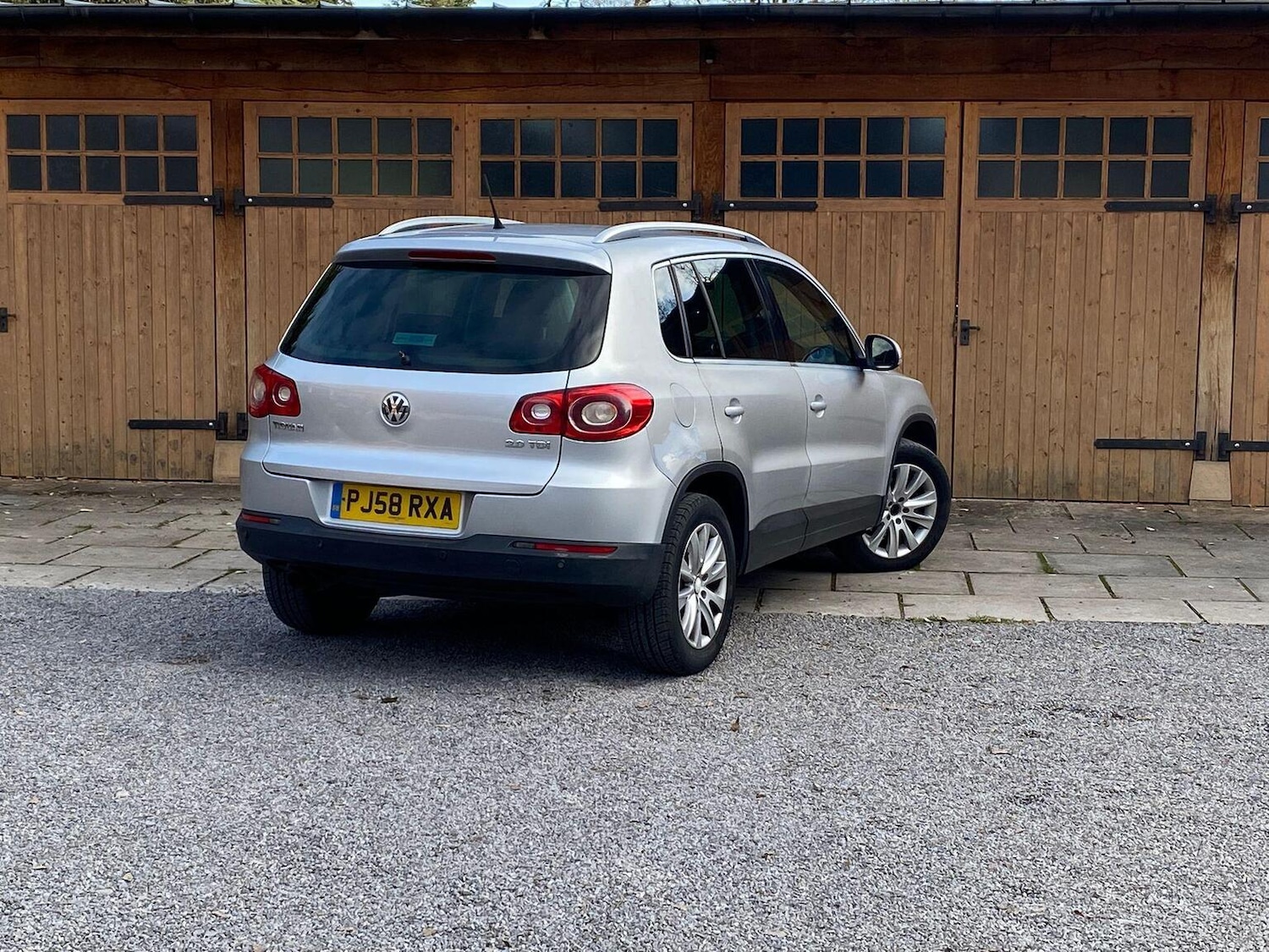 Used Volkswagen Tiguan 2009 for sale - 77077125: Photo 2