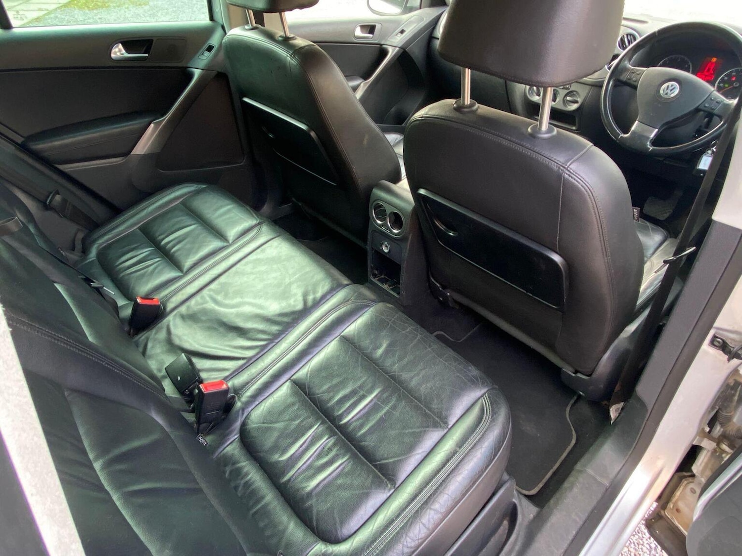 Used Volkswagen Tiguan 2009 for sale - 77077125: Photo 9