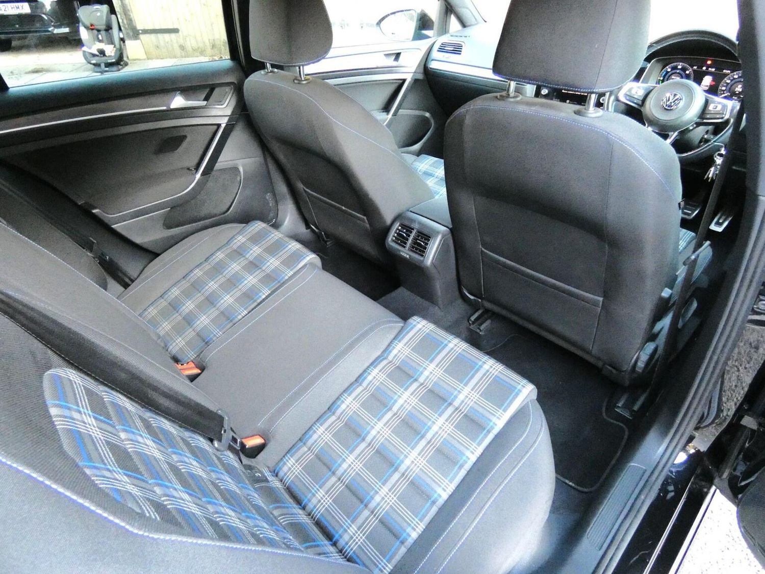 Used Volkswagen Golf 2018 for sale - 77103511: Photo 20