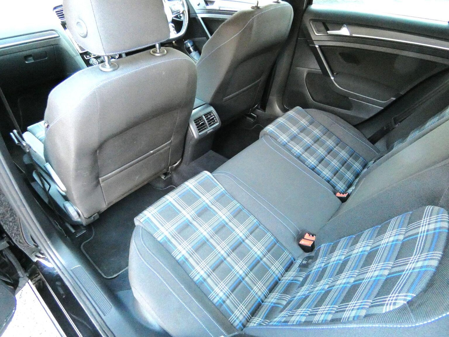 Used Volkswagen Golf 2018 for sale - 77103511: Photo 25