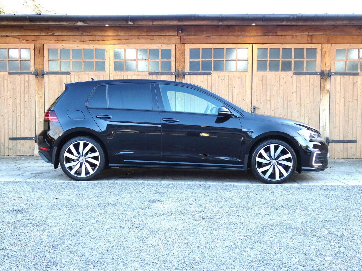 Used Volkswagen Golf 2018 for sale - 77103511: Photo 33