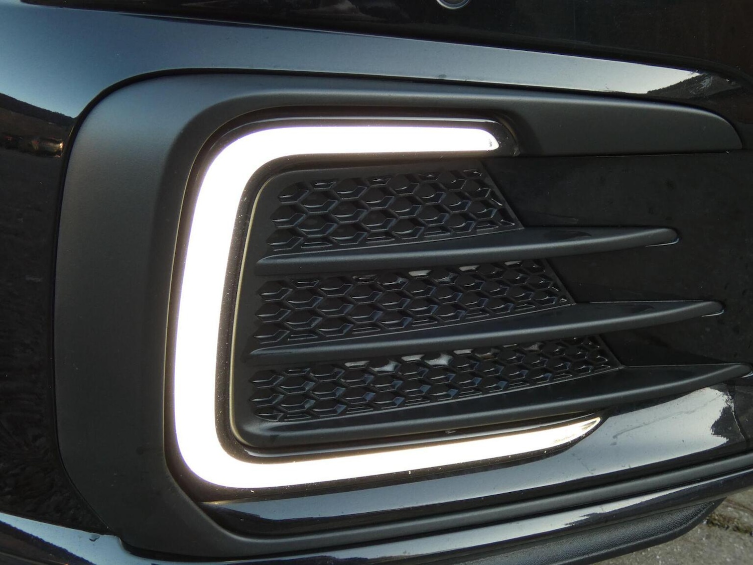 Used Volkswagen Golf 2018 for sale - 77103511: Photo 38