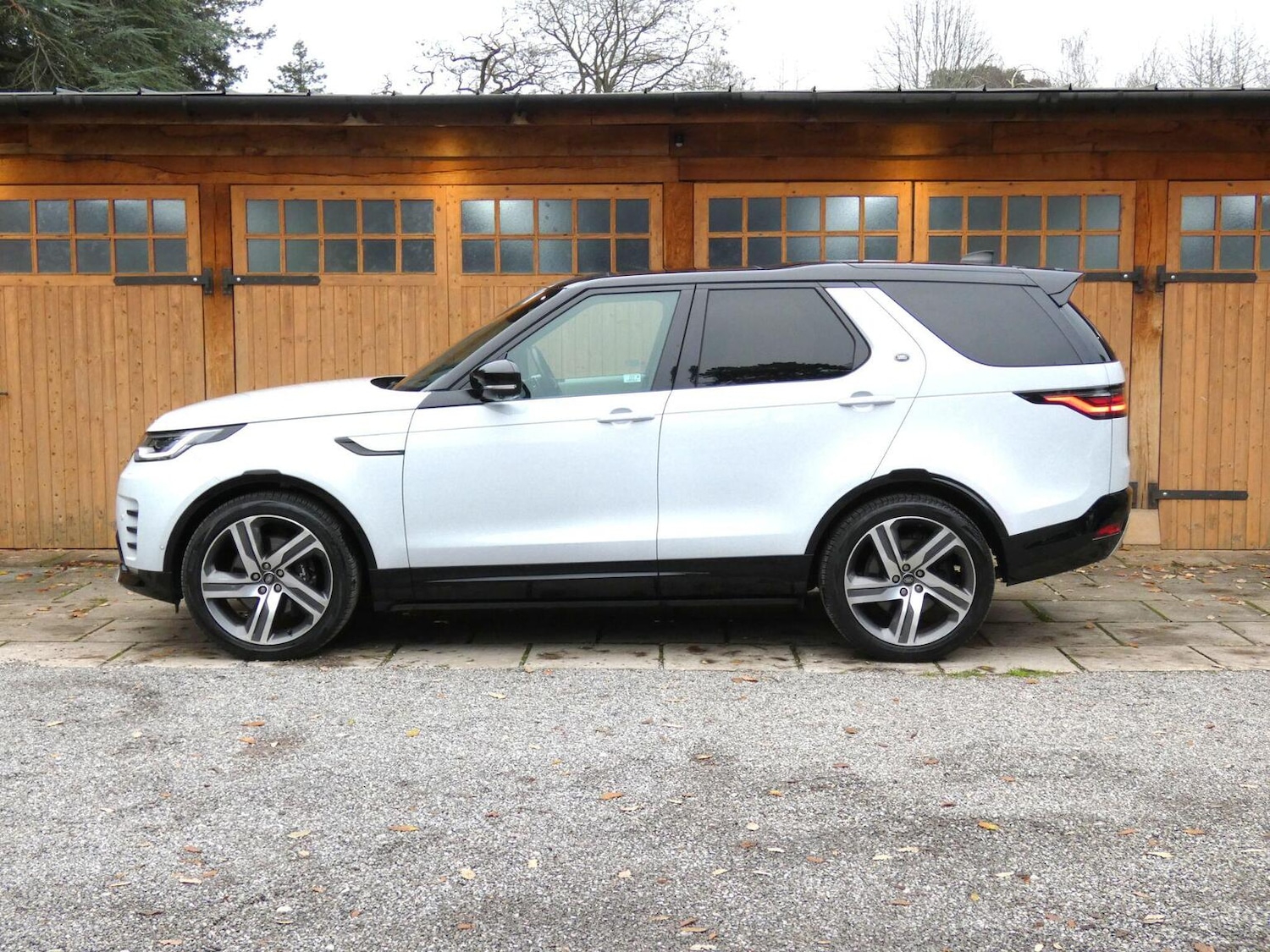 Used Land Rover Discovery 2023 for sale - 77093940: Photo 45