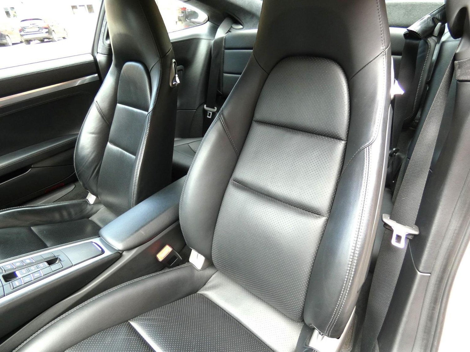 Used Porsche 911 2011 for sale - 76986816: Photo 19