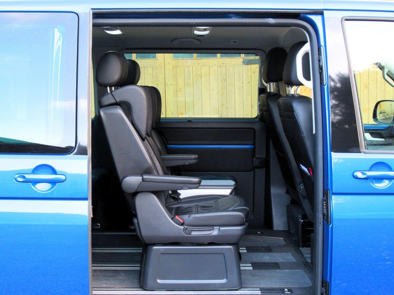 Used Volkswagen Caravelle 2021 for sale - 77052990: Photo 48