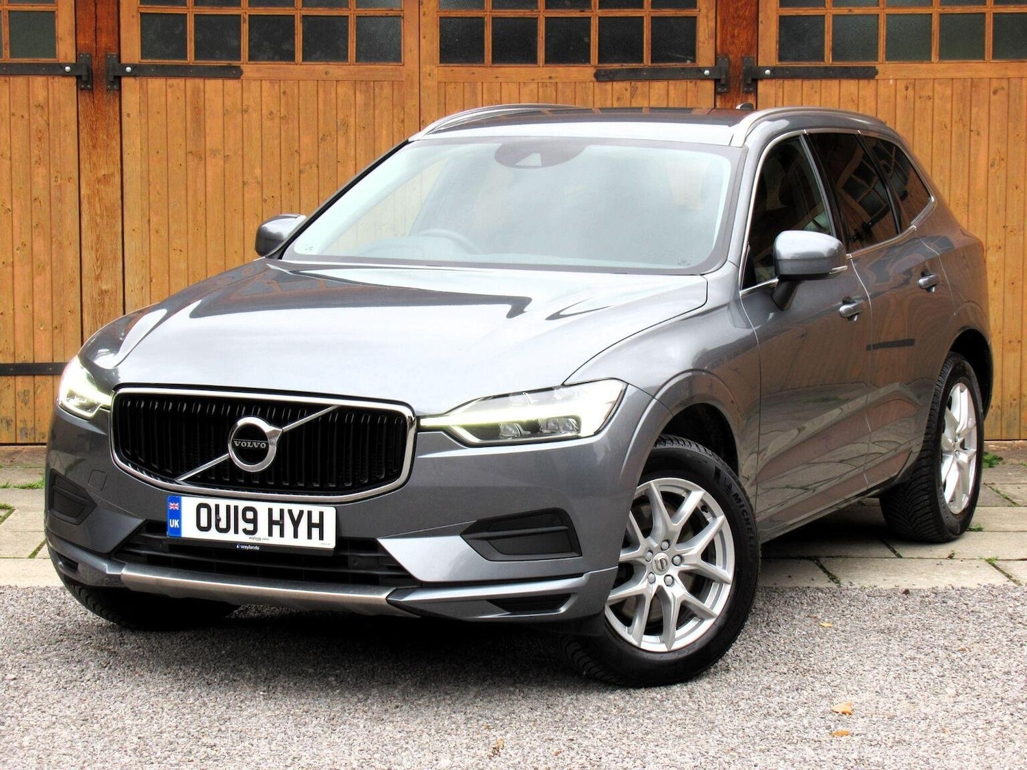 Used Volvo XC60 2019 for sale - 76986763: Photo 3
