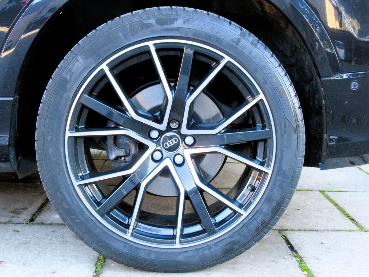 Used Audi Q8 2021 for sale - 76986830: Photo 31