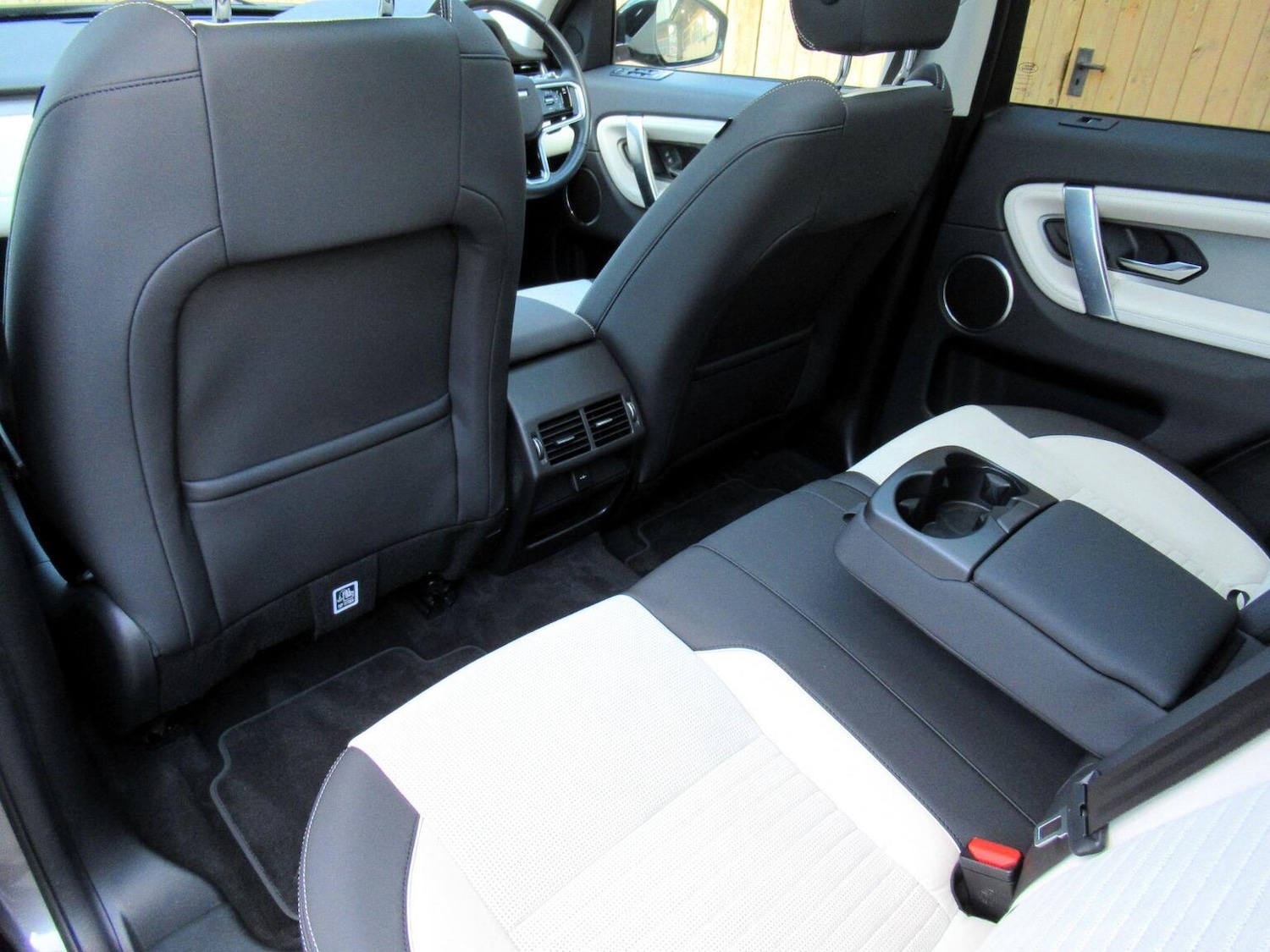 Used Land Rover Discovery Sport 2022 for sale - 77052987: Photo 20