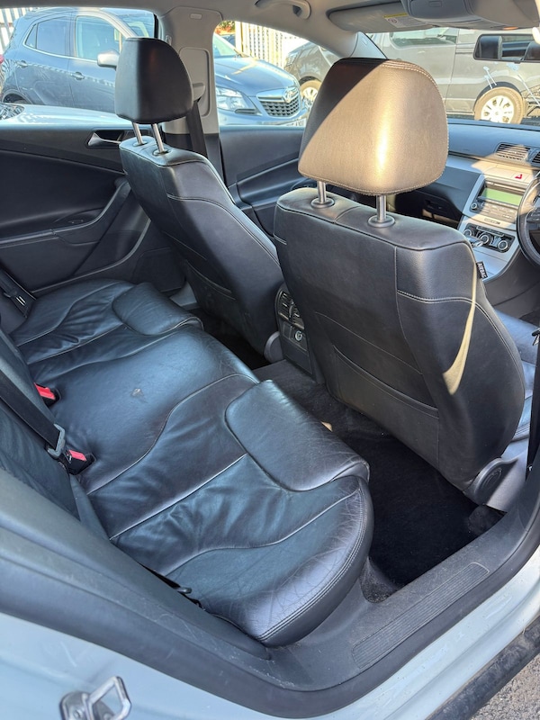 Used Volkswagen Passat 2010 for sale - 75660464: Photo 18