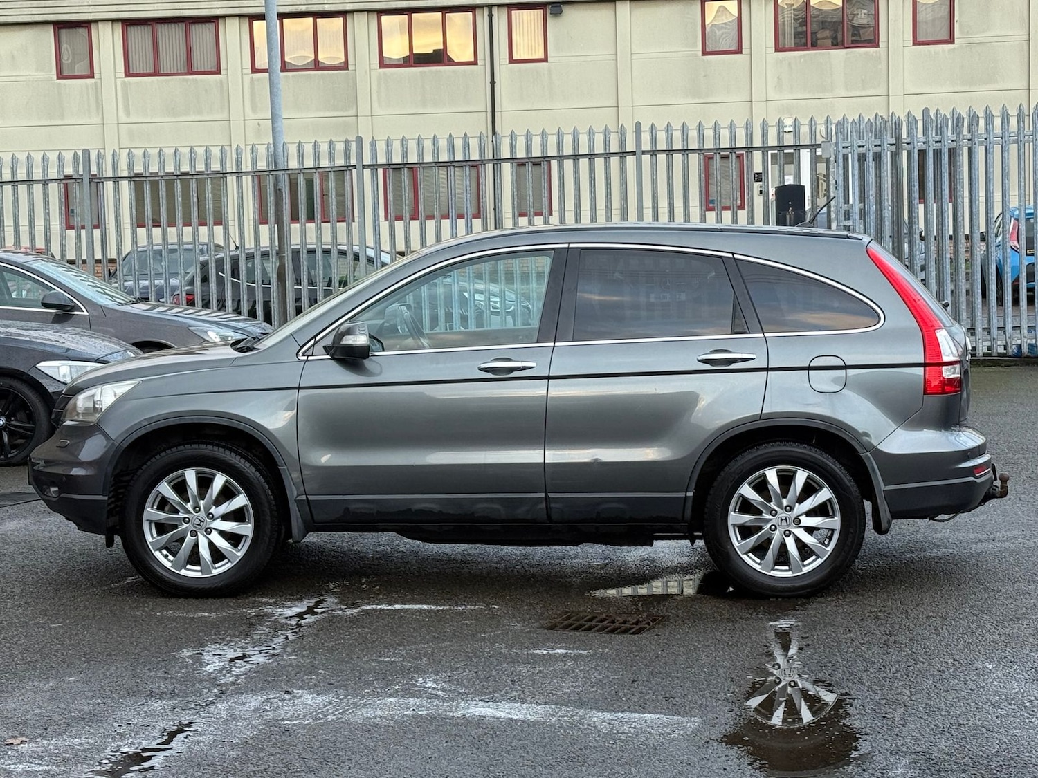 Used Honda CR-V 2011 for sale - 77192073: Photo 8