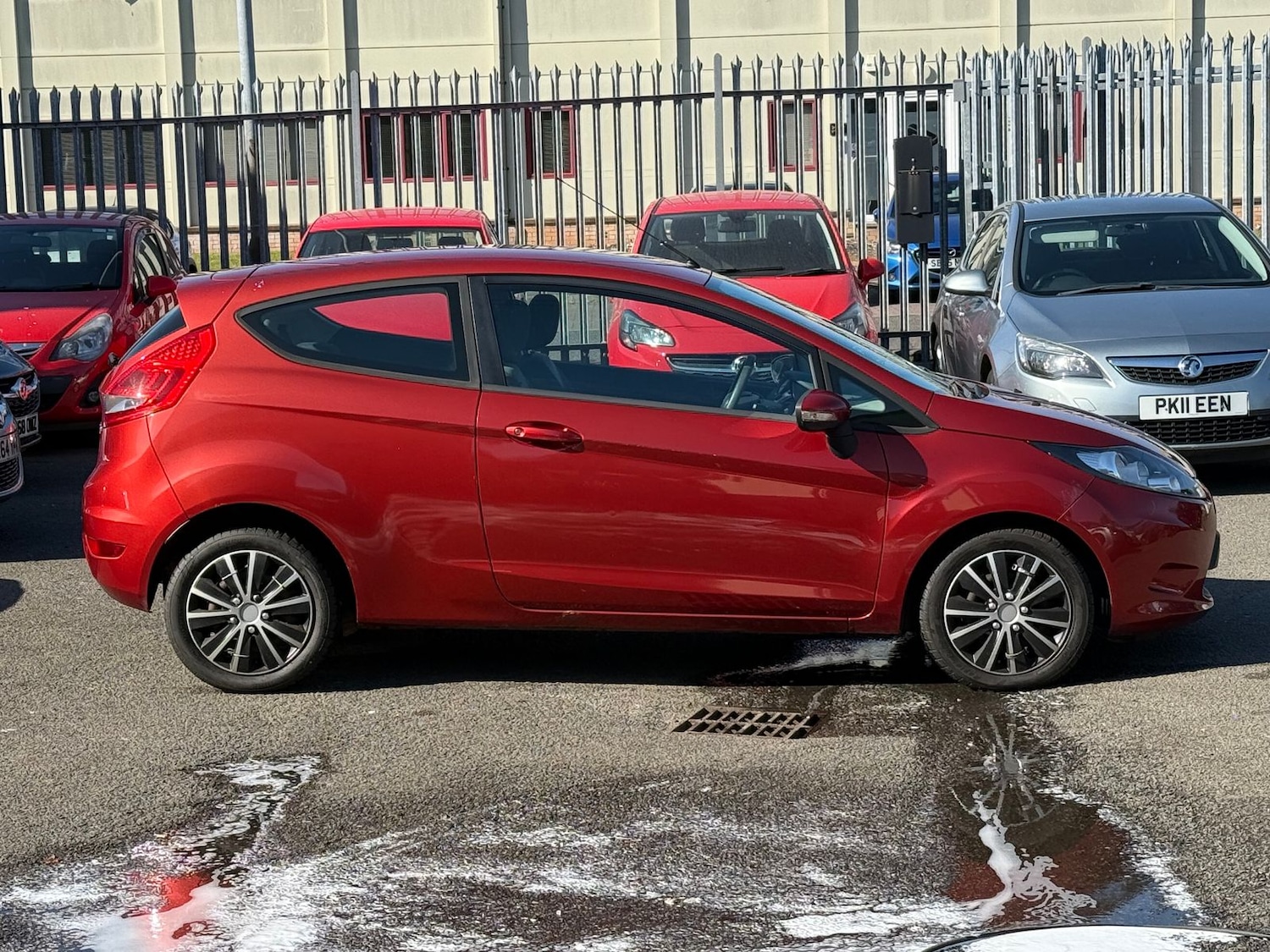 Used Ford Fiesta 2009 for sale - 77192074: Photo 4