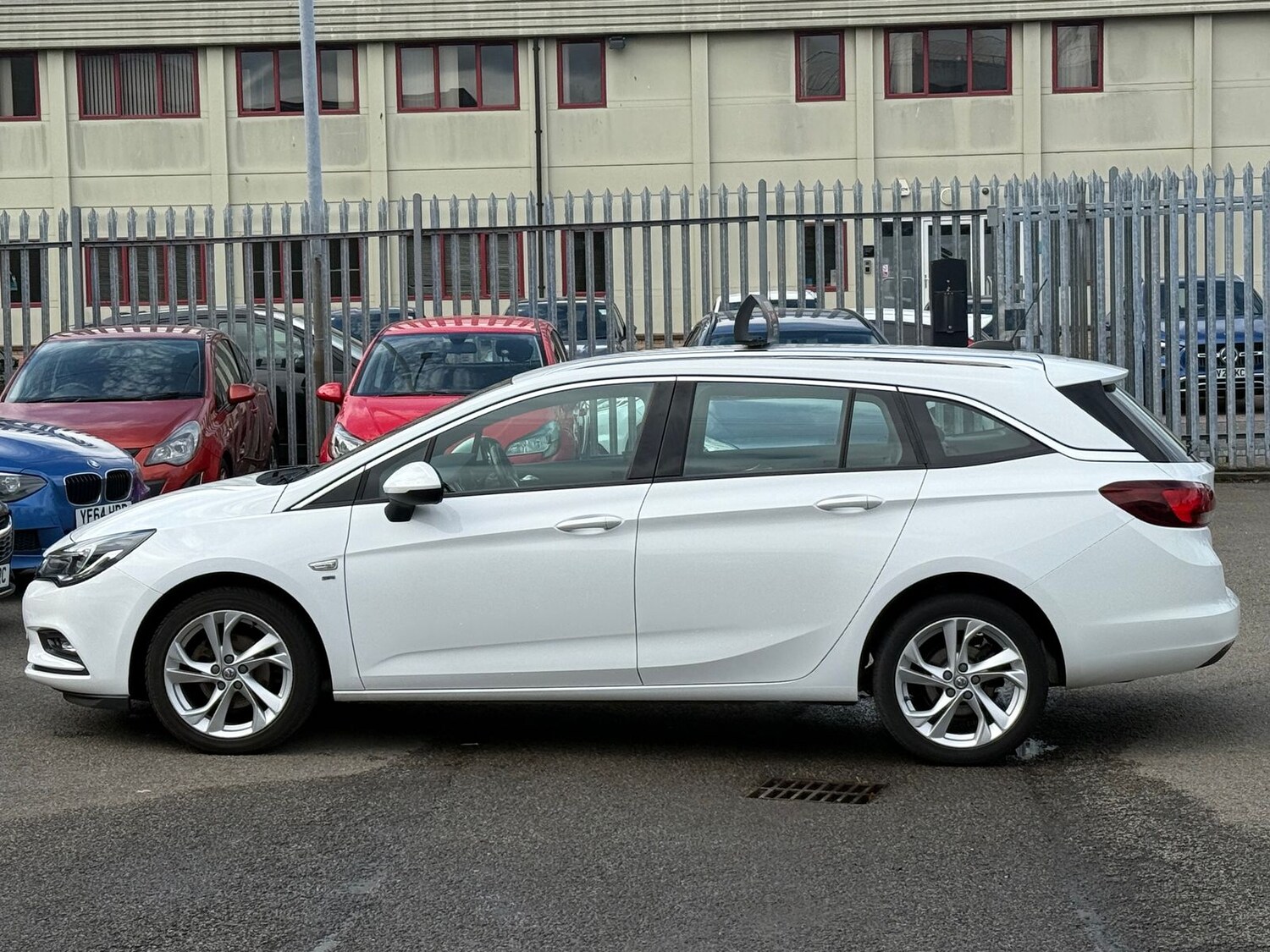 Used Vauxhall Astra 2016 for sale - 77192067: Photo 8