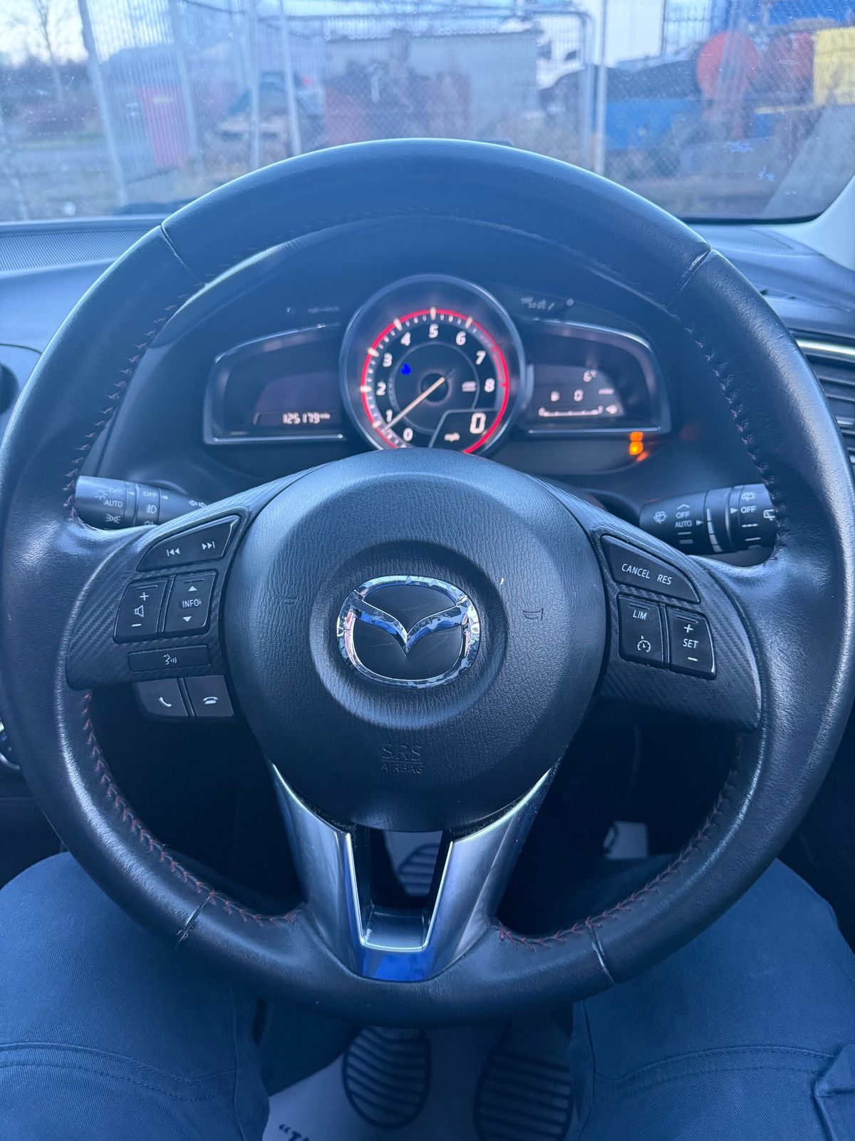 Used Mazda Mazda3 2014 for sale - 77899045: Photo 11