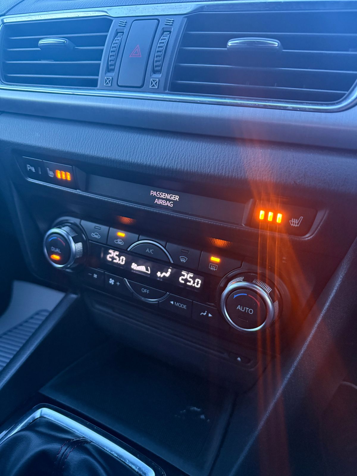 Used Mazda Mazda3 2014 for sale - 77899045: Photo 16