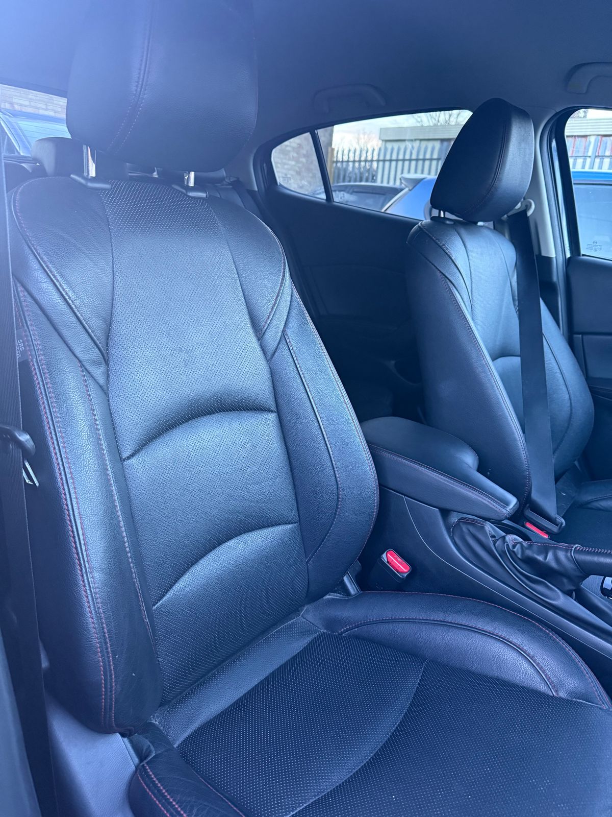 Used Mazda Mazda3 2014 for sale - 77899045: Photo 9