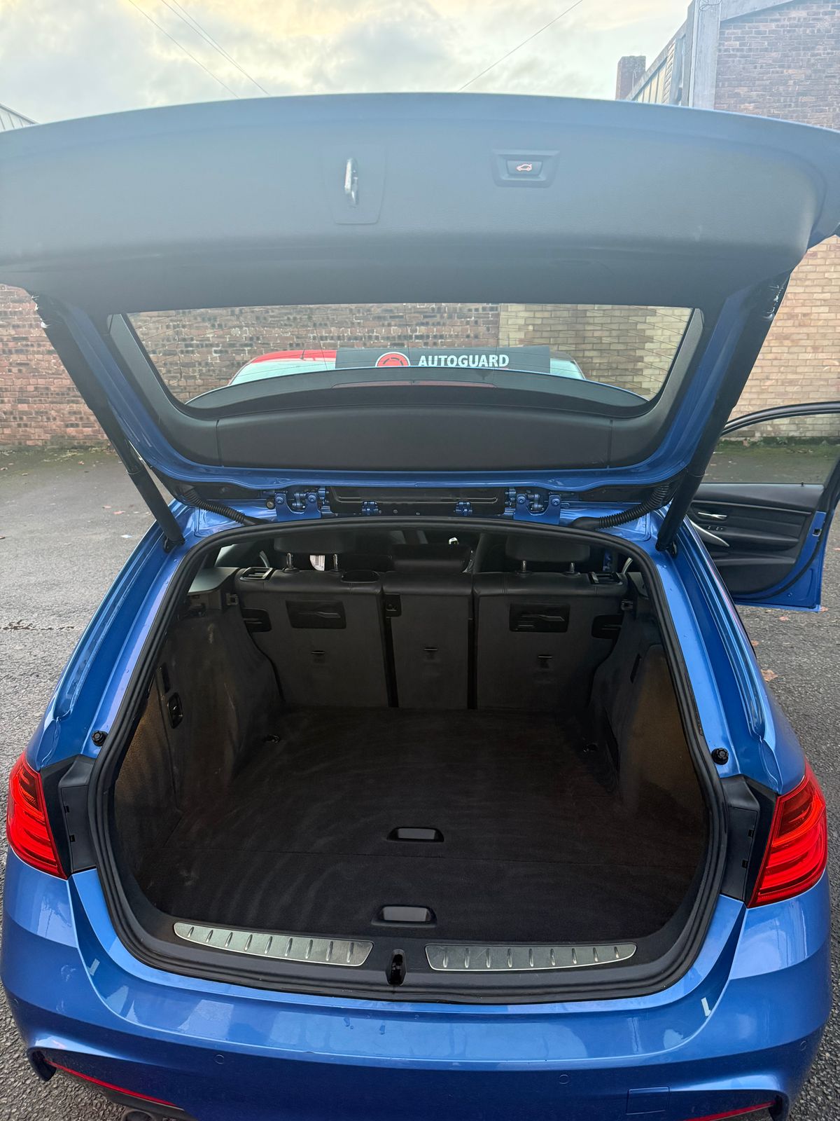 Used BMW 3 Series 2015 for sale - 77192079: Photo 19