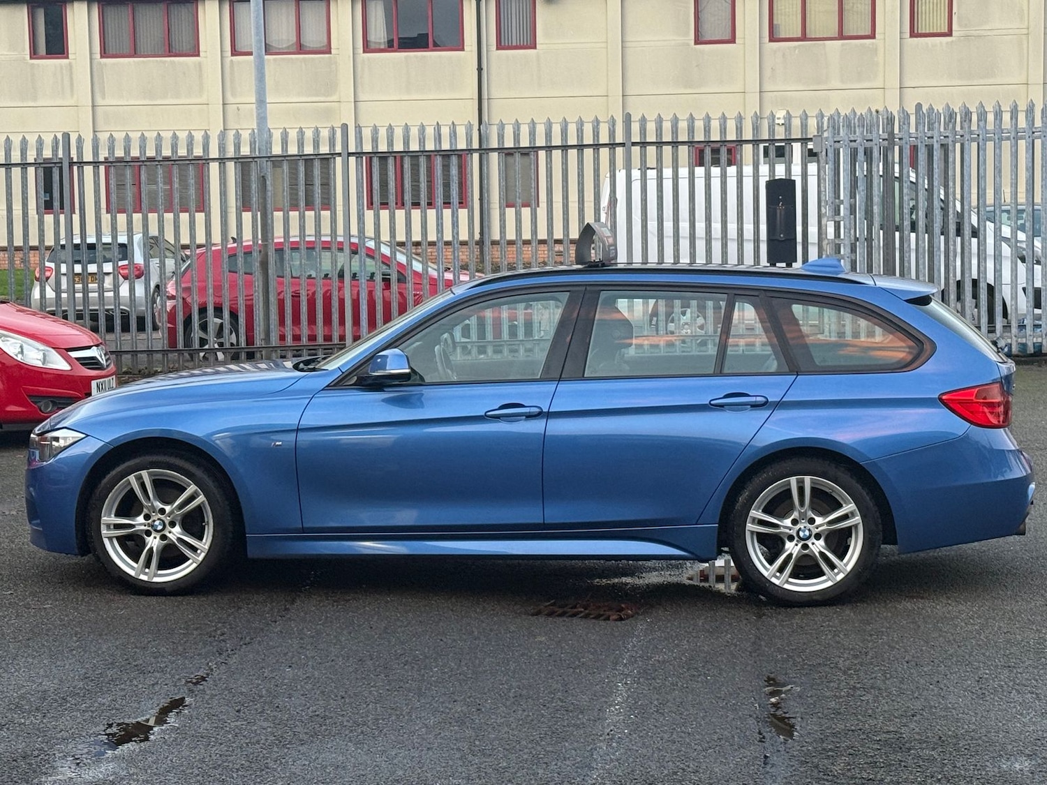 Used BMW 3 Series 2015 for sale - 77192079: Photo 8