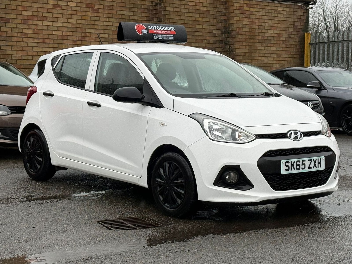 Used Hyundai i10 2015 for sale - 77347044: Photo 3