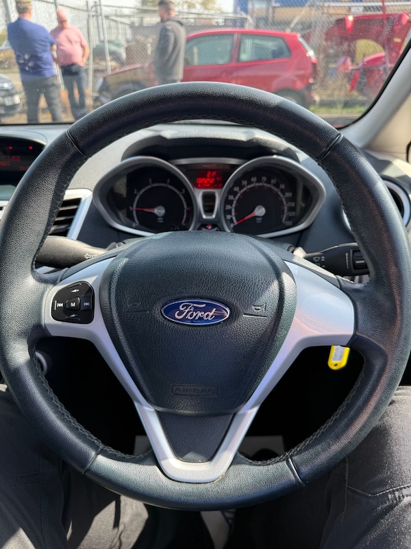 Used Ford Fiesta 2012 for sale - 74359713: Photo 11