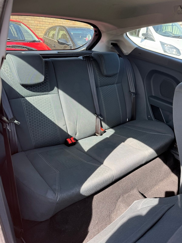 Used Ford Fiesta 2012 for sale - 74359713: Photo 14