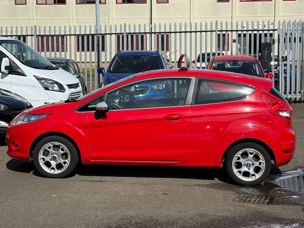 Used Ford Fiesta 2012 for sale - 74359713: Photo 8