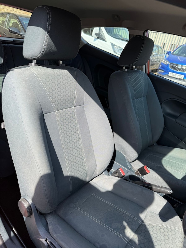 Used Ford Fiesta 2012 for sale - 74359713: Photo 9