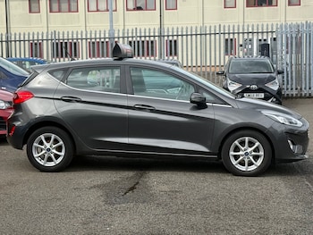 Used Ford Fiesta 2018 for sale - 78689991: Photo