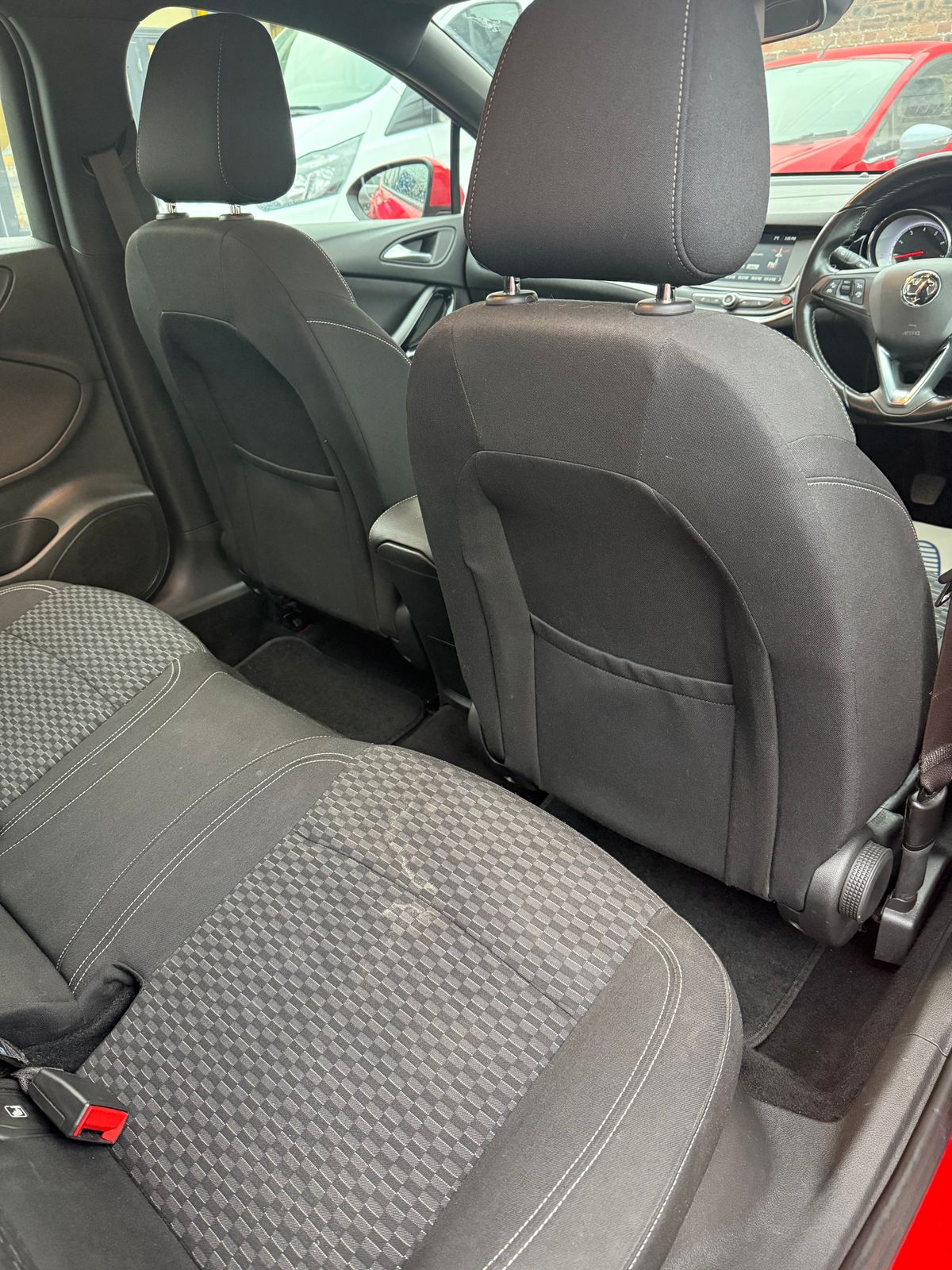 Used Vauxhall Astra 2016 for sale - 76717525: Photo 18