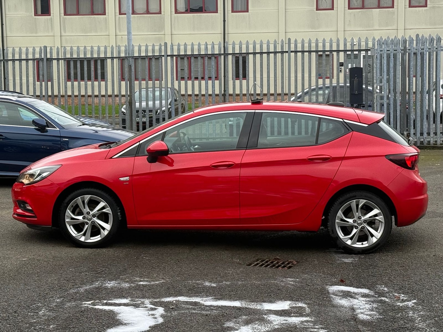 Used Vauxhall Astra 2016 for sale - 76717525: Photo 8