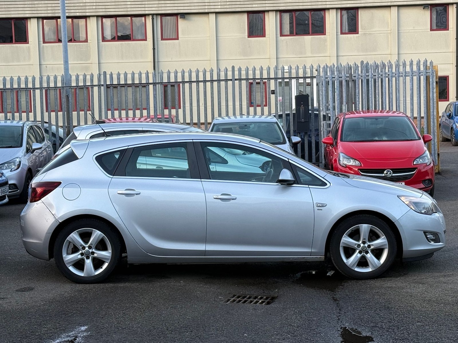Vehicle 4