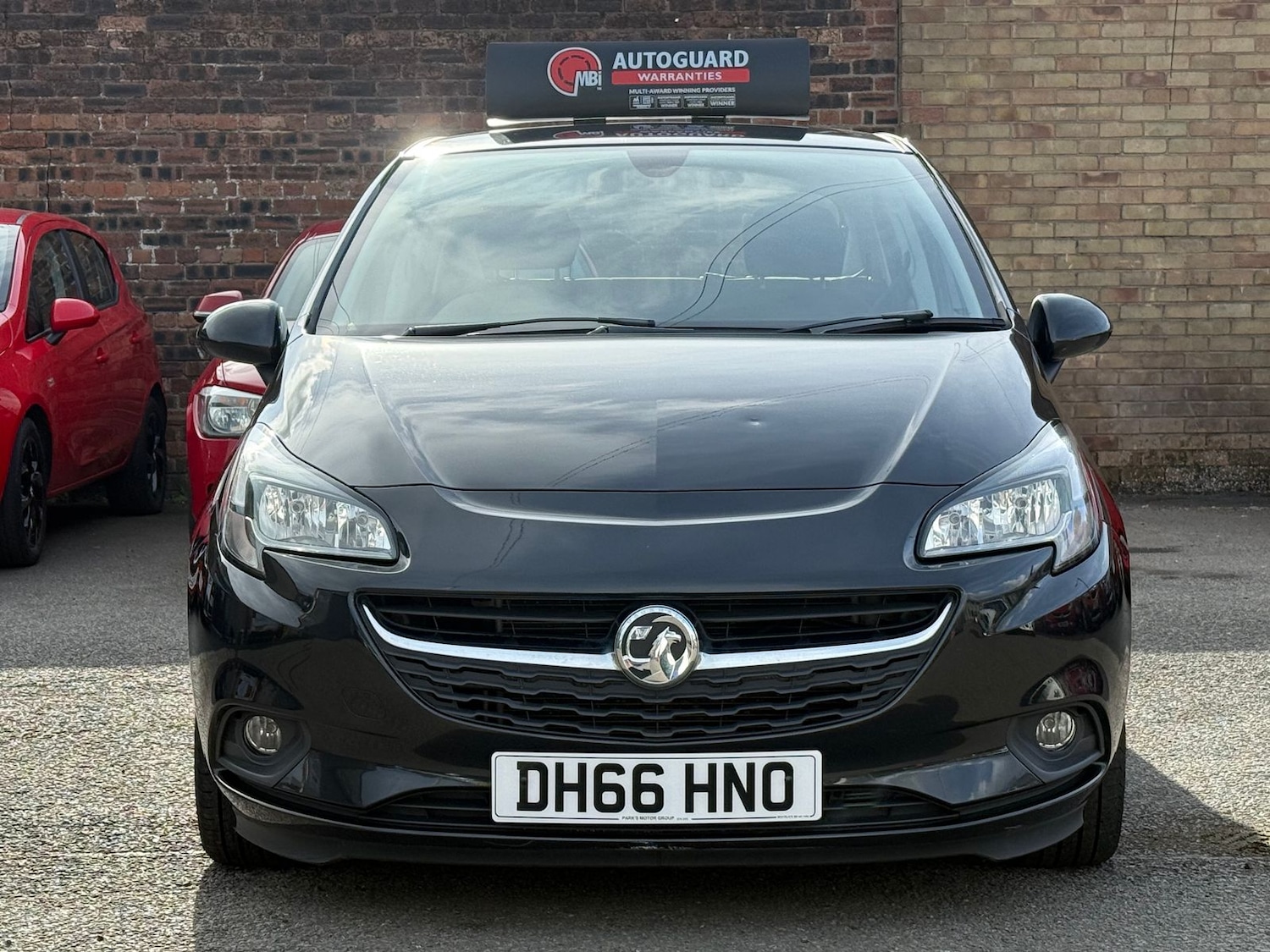 Used Vauxhall Corsa 2017 for sale - 77192077: Photo 2